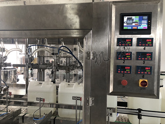 自動稱重式灌裝機